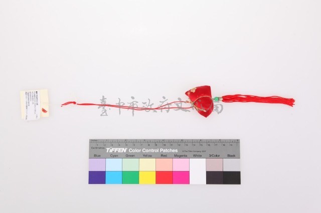 紅緞地梅花紋粽子香包藏品圖，第2張