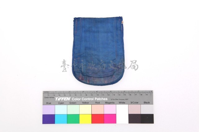 紅緞地彩繡花鳥紋單面方形荷包藏品圖，第2張