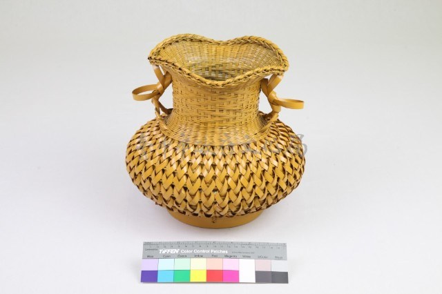 竹編松傘紋瓶形花器藏品圖，第12張