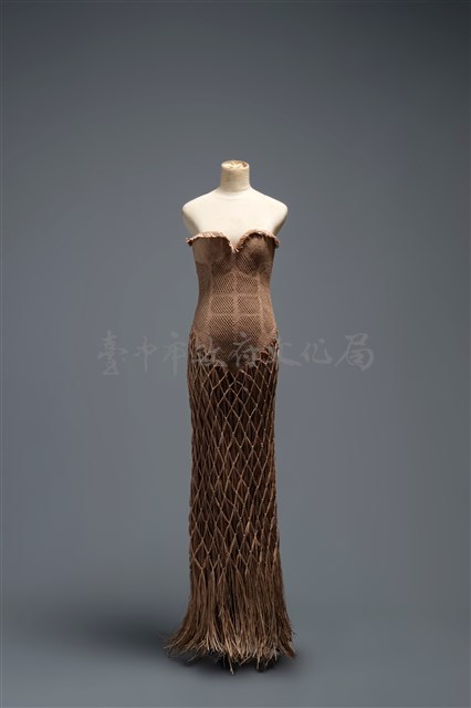 藺草編織禮服藏品圖，第1張