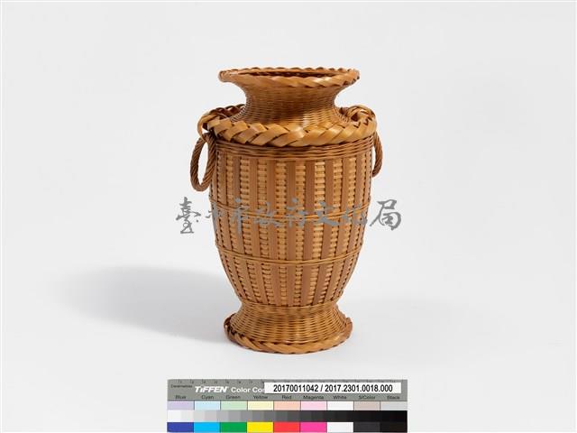 竹編方格紋高花瓶藏品圖，第2張