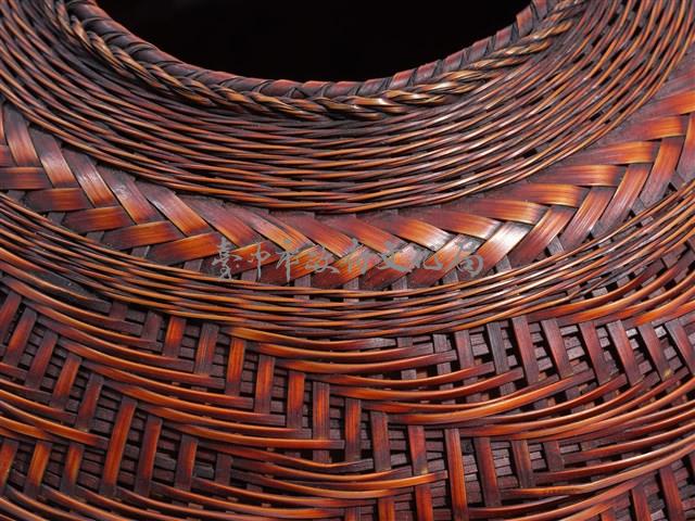 竹籐編之字紋心形有蓋甕藏品圖，第12張