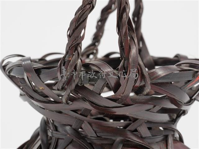 竹編八片斜紋圓形掛花籃 藏品圖，第10張