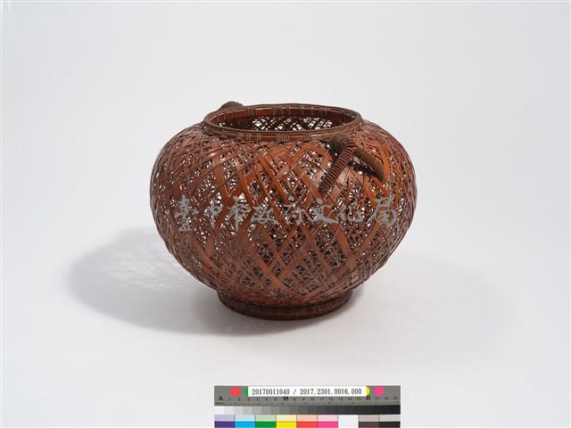 「林間」竹籐三角編交錯藏品圖，第4張