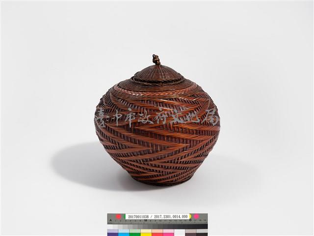 竹籐編之字紋心形有蓋甕藏品圖，第4張