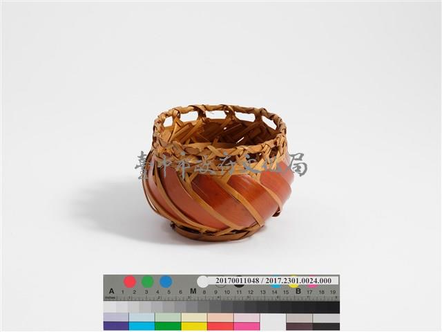 竹編斜紋橢圓形花器藏品圖，第4張