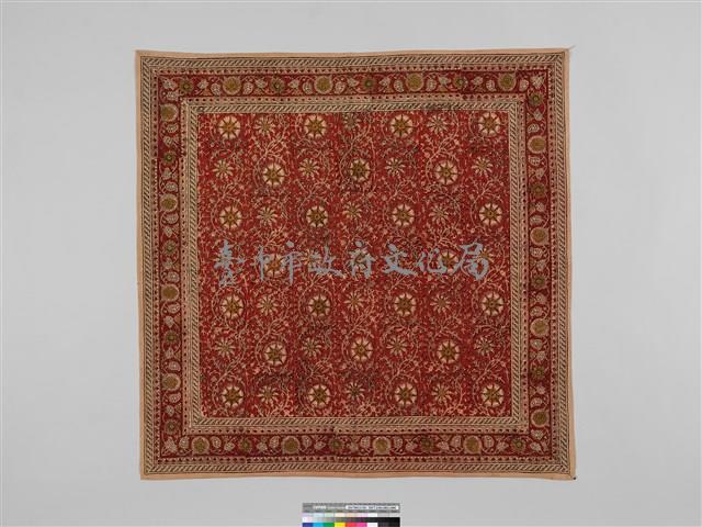 印度紅地團花紋方巾藏品圖，第2張