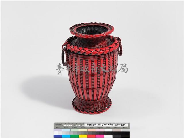 竹編方格紋高花瓶藏品圖，第2張