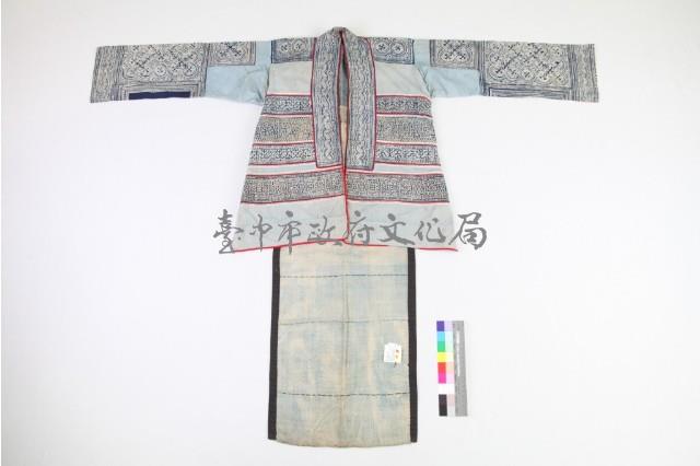 貴州普定苗族蠟花挑花女盛裝衣藏品圖，第1張