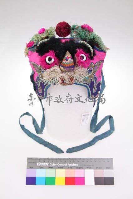 粉紅緞地刺繡虎頭幼童風帽藏品圖，第1張