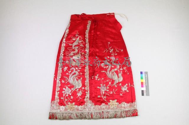 紅緞地龍鳳花卉盤金新娘裙藏品圖，第1張