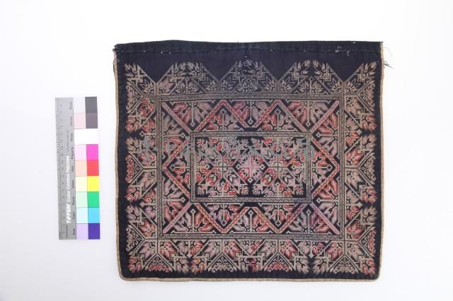 貴州貴陽挑花揹帶蓋帕片藏品圖，第1張