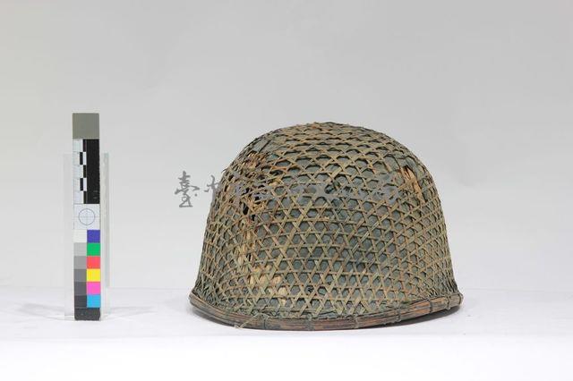 竹編鋼盔帽藏品圖，第1張