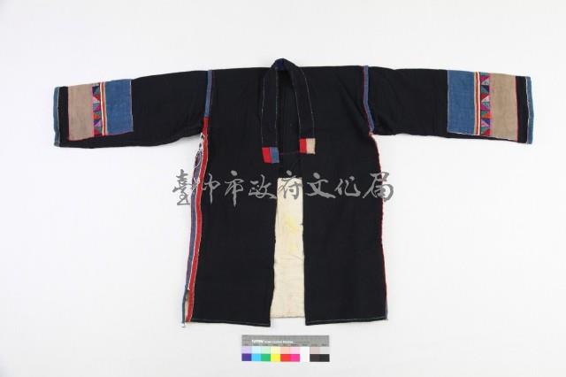 雲南勐海僾尼人繡花女盛裝-長袖上衣藏品圖，第1張