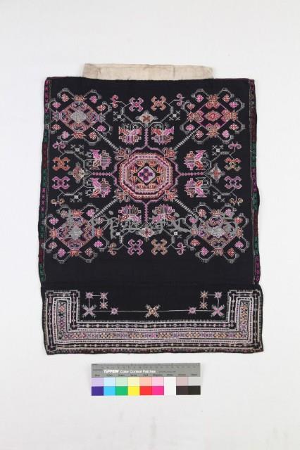 貴州貴陽苗族挑花無袖貫頭衣 藏品圖，第1張