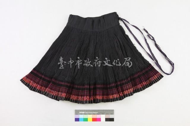貴州黃平苗族女童盛裝-百褶裙藏品圖，第1張