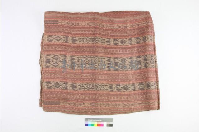 紅褐地幾何紋染織布藏品圖，第1張