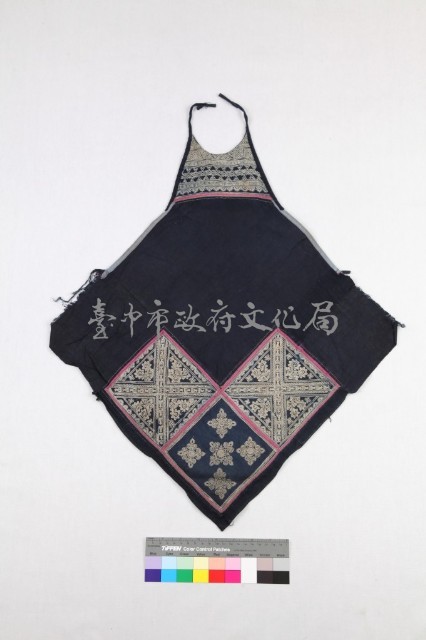 貴州從江苗族楓香染胸兜 藏品圖，第1張
