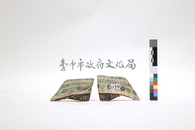 三寸金蓮藏品圖，第1張