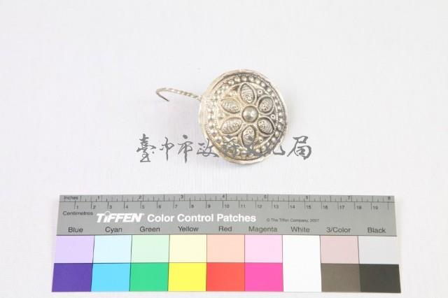 貴州丹寨苗族女盛裝-圓形髮飾藏品圖，第1張