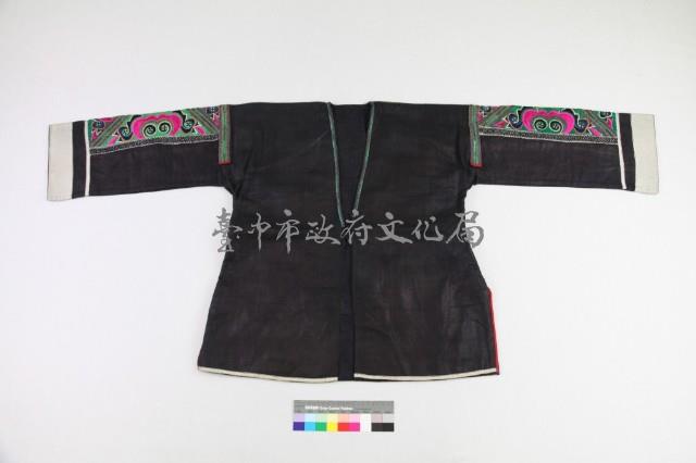 貴州丹寨苗族繡花女上衣藏品圖，第1張