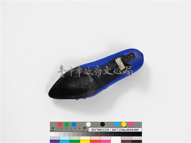 2000千禧年旗袍文化公益親善大使繡花跟鞋（左腳）藏品圖，第5張