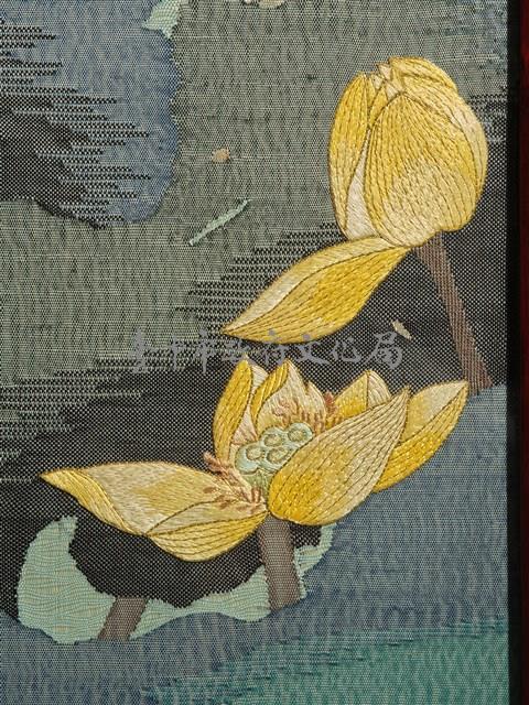 織繡荷花與草書〈臨江仙〉雙面立屏藏品圖，第26張