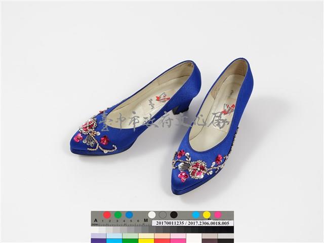 2000千禧年旗袍文化公益親善大使繡花跟鞋（右腳）藏品圖，第3張