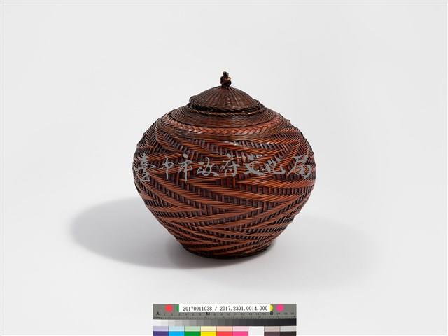 竹籐編之字紋心形有蓋甕藏品圖，第3張