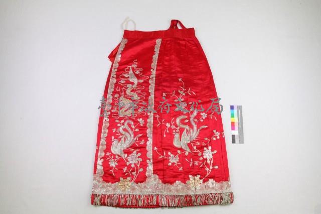 紅緞地龍鳳花卉盤金新娘裙藏品圖，第2張