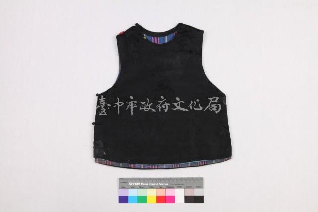 黑絨地彩繡牡丹公雞背心藏品圖，第2張