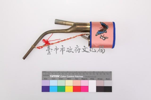 粉紅緞地鑲藍邊花蝶紋水煙袋藏品圖，第2張