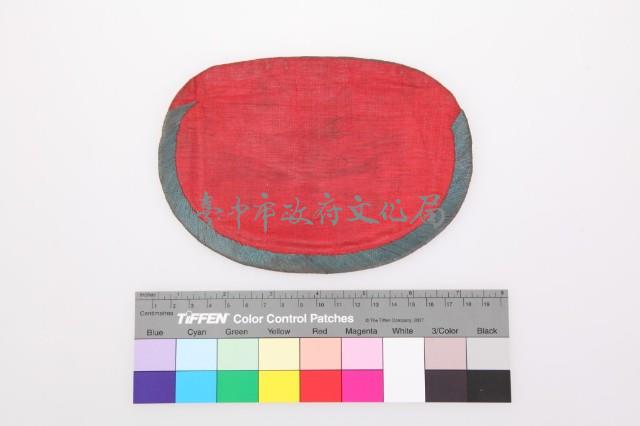 紅緞地彩繡麒麟送子紋橢圓形荷包藏品圖，第2張