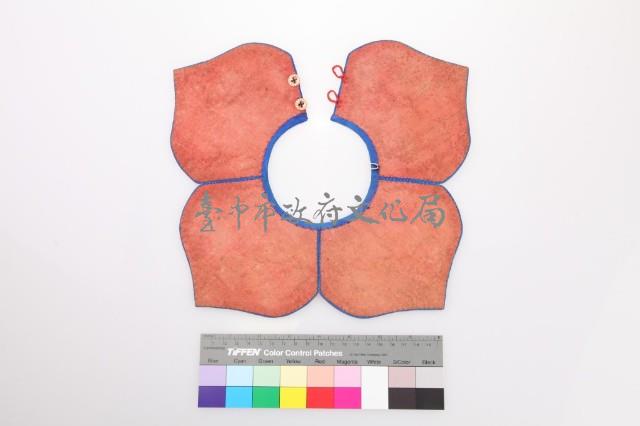 紅綠地雙色如意花草紋雲肩藏品圖，第2張