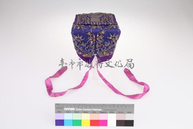 紫緞地珠飾狀元童帽藏品圖，第2張