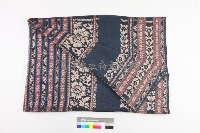 藍地花卉紋染織布藏品圖，第2張