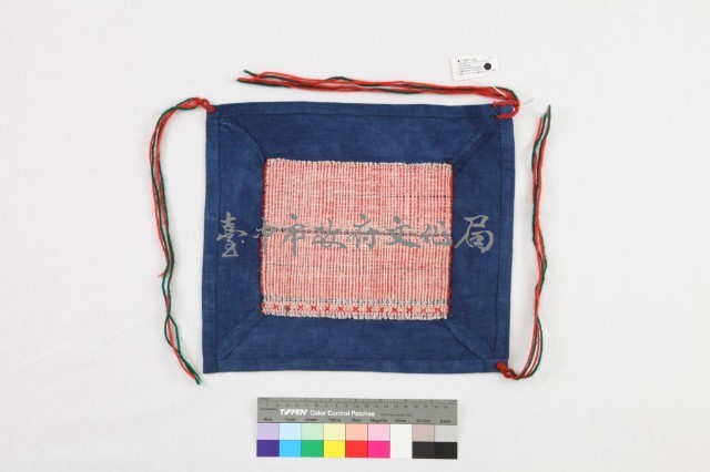 泰雅族提花胸兜 藏品圖，第2張