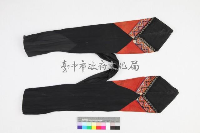 雲南石屏彝族繡花腰帶藏品圖，第2張