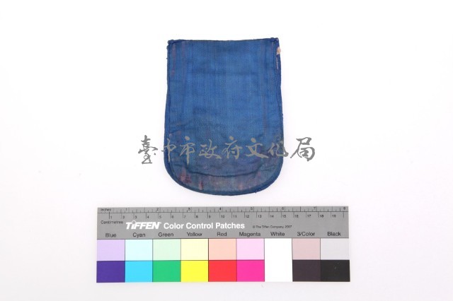 紅緞地彩繡花鳥紋單面方形荷包藏品圖，第2張
