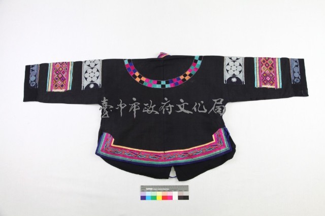 貴州鎮寧布依族女盛裝-長袖上衣藏品圖，第2張