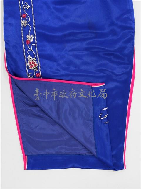 2000千禧年旗袍文化公益親善大使旗袍藏品圖，第7張