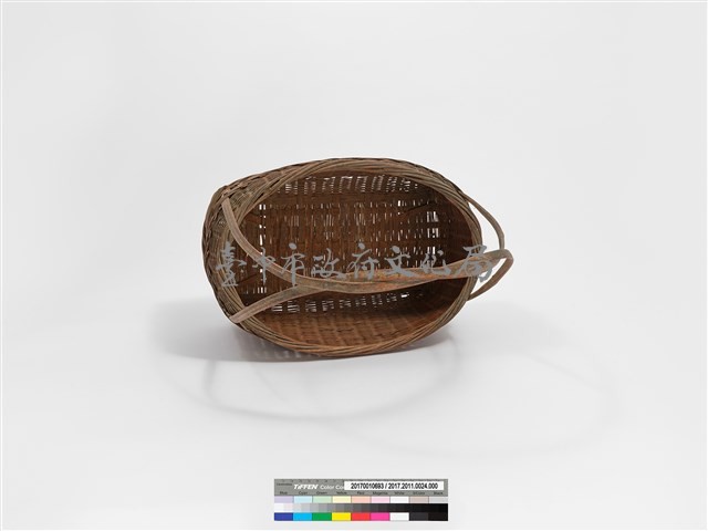 橢圓形竹編鐮刀籃藏品圖，第7張