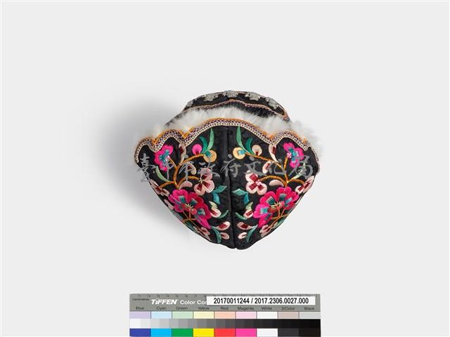 黑底繡花狀元帽藏品圖，第7張