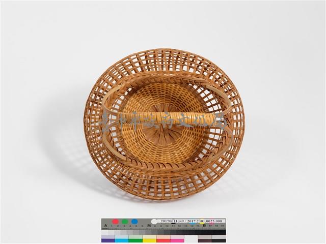 竹籐編格紋圓形掛花籃藏品圖，第7張