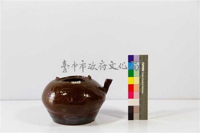 陶製茶壺藏品圖，第1張