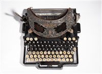 哥倫比亞鎖臂式4號打字機藏品圖，第1張