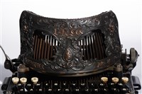 哥倫比亞鎖臂式4號打字機藏品圖，第11張