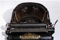 哥倫比亞鎖臂式4號打字機藏品圖，第12張