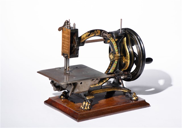 Royal Monarch Sewing Machine