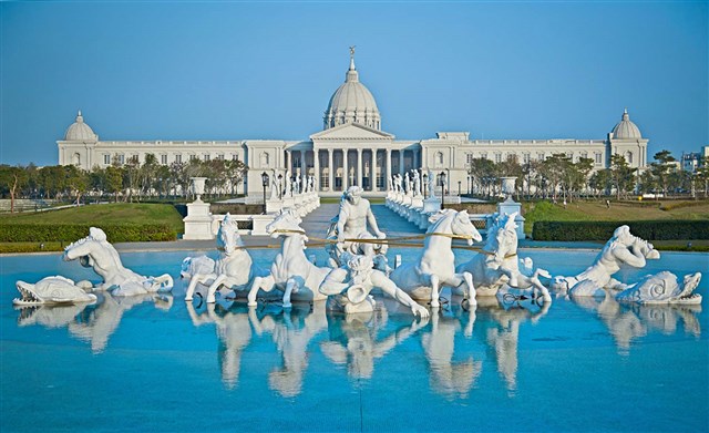 Apollo Fountain